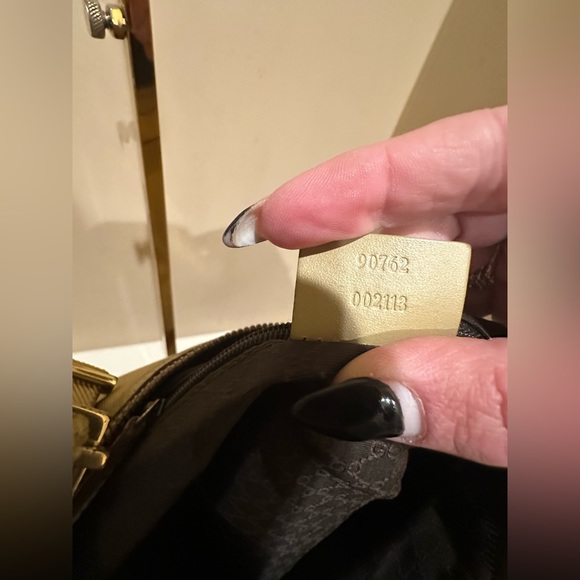 Gucci Canvas Tan 2-way Bag - Picture 5 of 11